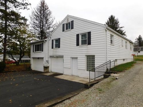 360 Everson Valley Rd, South Connellsville, PA 15425-6016