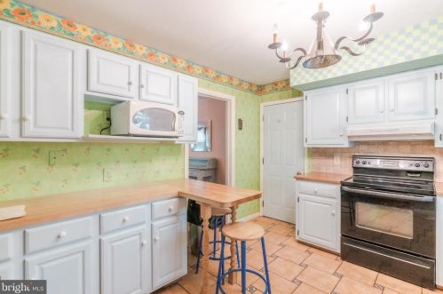 3 Dogwood Rd, Schuylkill Haven PA  17972-9331 exterior