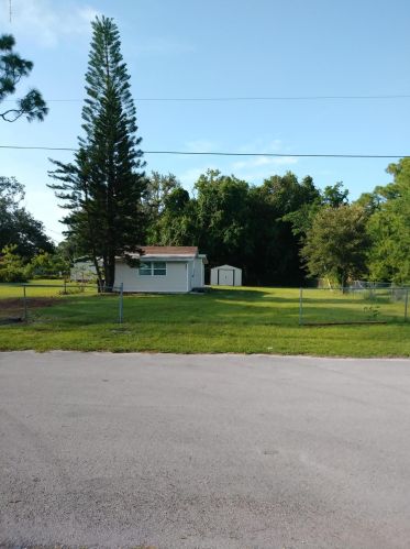 2631 1st Ave, Melbourne, FL 32905-3503