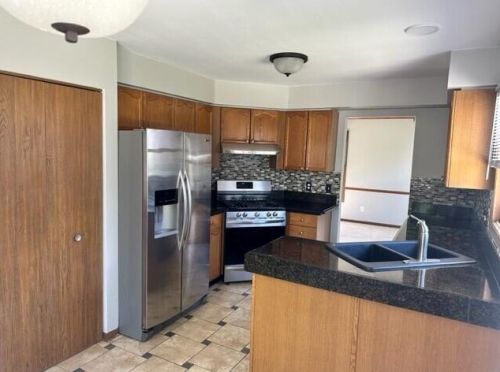 9431 68th St, Kenosha WI  53142-8110 exterior