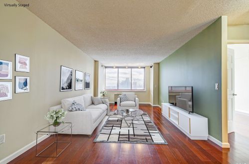 474 48th Ave, Long Island City, NY 11109-5600