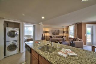 2700 Dorr Ave, Fairfax VA  22031-4936 exterior