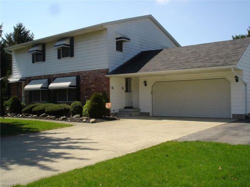 11200 Durkee Rd, North Eaton, OH 44044-9102