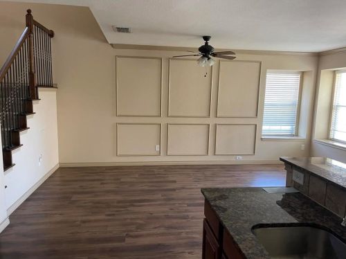 12501 Oceanside Dr, Euless TX  76040-3463 exterior