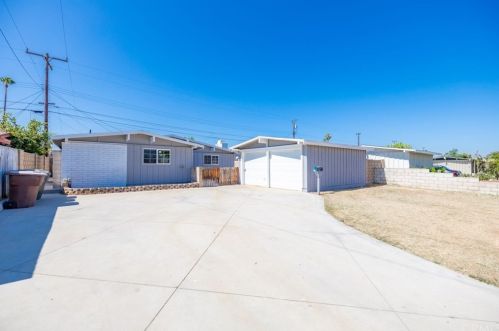 2110 Grayson Ave, Anaheim, CA 92801-1620