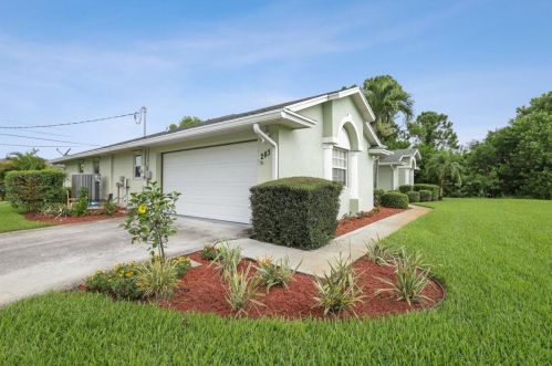 283 Nabble Ave, Fort Pierce, FL 34953-8309
