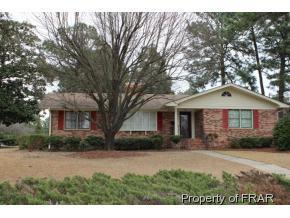 1825 Purdue Dr, Fayetteville, NC 28304-3676