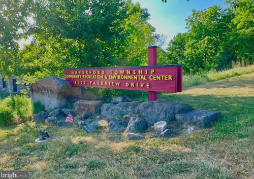 241 Marple Rd, Haverford PA  19041-1029 exterior