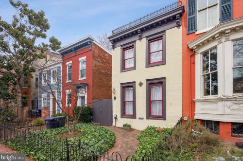 808 E St, Washington, DC 20003-2842
