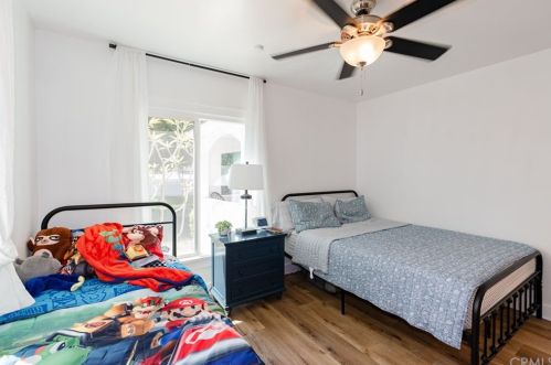 1137 Cypress Ave, Redlands CA  92373-5723 exterior