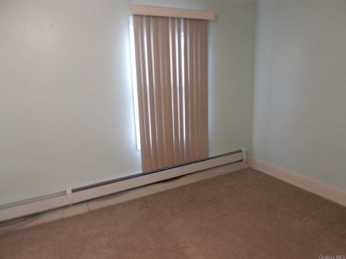 34 Hartley Ave, Mount Vernon NY  10550-1124 exterior