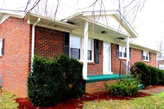 726 Cheairs Cir, Columbia, TN 38401-2210