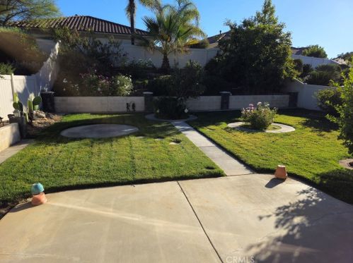 927 Monarch Ct, Beaumont, CA 92223-8571