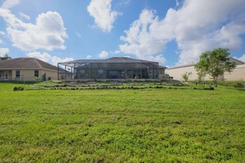 428 Willowbrook Dr, Lehigh Acres FL  33972-1029 exterior