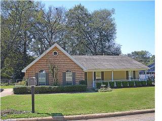 721 Whitehall Pkwy, Montgomery, AL 36109-2211