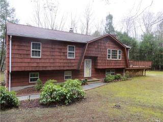 39 Grasslands Rd, Southbury, CT 06488-1244