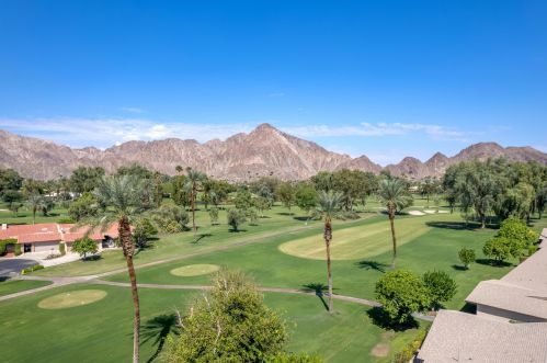 49131 Washington St, La Quinta CA  92253-2214 exterior