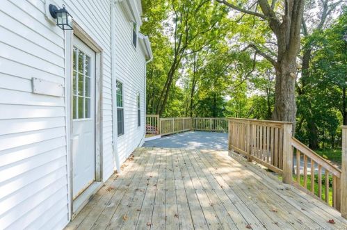 35 Market St, Putnam CT  06260-1719 exterior