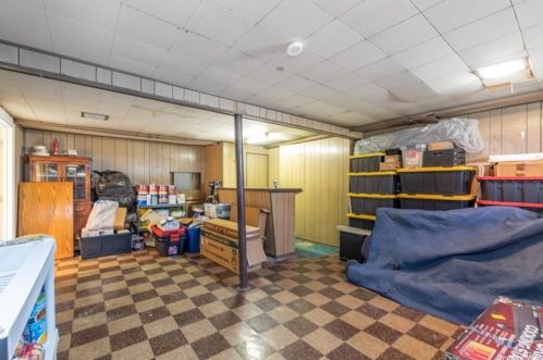 420 Clement Ave, Floral Park NY  11003-3320 exterior