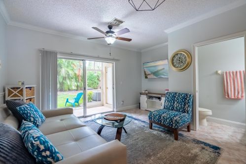 5027 Palmbrooke Cir, West Palm Beach, FL 33417-7538