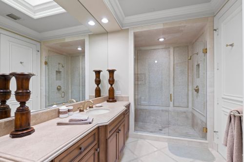314 Chilean Ave, Palm Beach FL  33480-4697 exterior