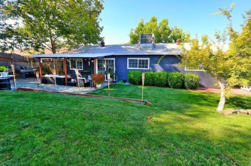 6990 Brayton Ave, Citrus Heights CA  95621-6409 exterior