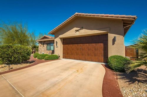 2967 Paddlewheel Cv, Bullhead City, AZ 86429-1144
