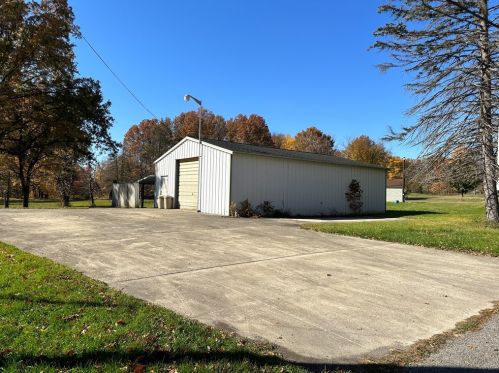 5243 Matthews Rd, Edinburg, PA 16116-4925