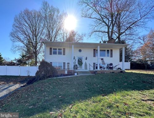 20 Canaan St, Richmond National Battlefiel, VA 22835-9734