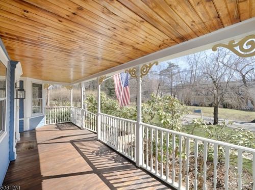 154 Intervale Rd, Mountain Lakes, NJ 07046-1403