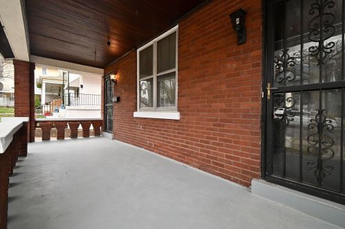 2216 Sterrett Ave, Covington, KY 41014-1265