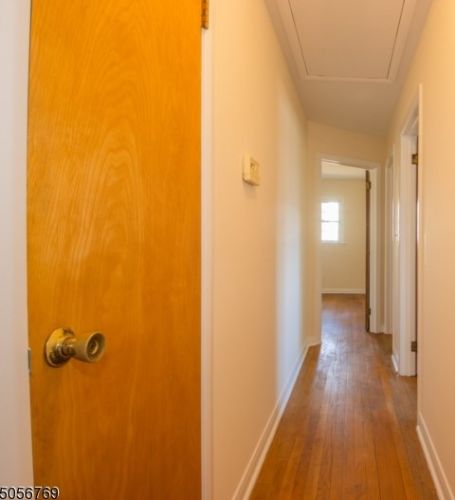 668 Long Hill Rd, Little Falls NJ  07424-2047 exterior