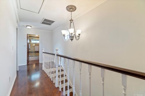 2409 Carson St, Torrance CA  90501-3120 exterior