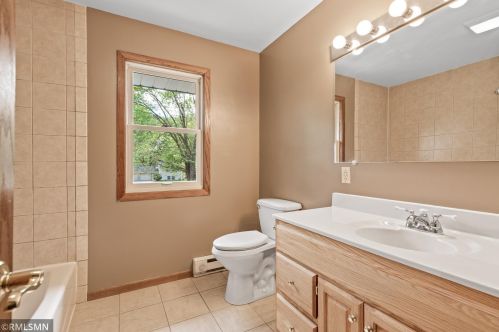 6040 Inwood Ct, Stillwater MN  55082-8314 exterior