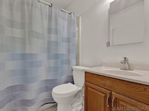 2771 Beatrice St, San Diego CA 92139-2442 exterior