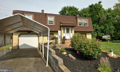 143 Petticoat Bridge Rd, Columbus, NJ 08022-1404