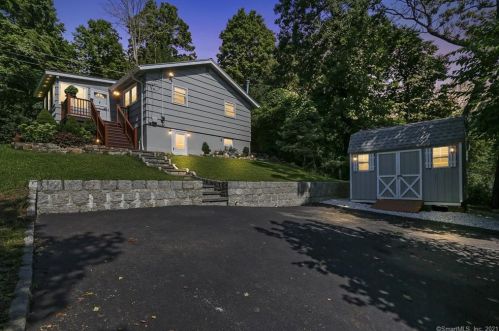 435 Bennetts Farm Rd, Ridgefield, CT 06877-2237