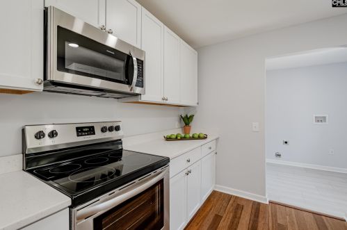 1712 Robin Crst Dr, Cayce-West Columbia SC  29169-5433 exterior