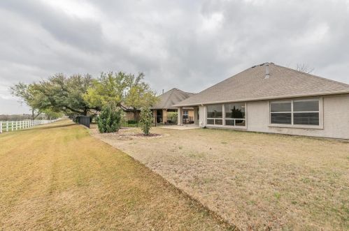 9301 Perimeter St, Denton TX  76207-5636 exterior