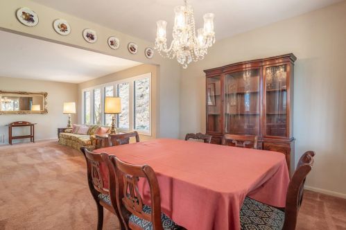 12726 Richards Blvd, Truckee CA  96161 exterior