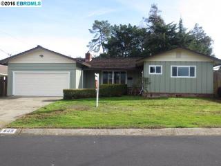 845 Meadow Ave, Pinole, CA 94564-2678