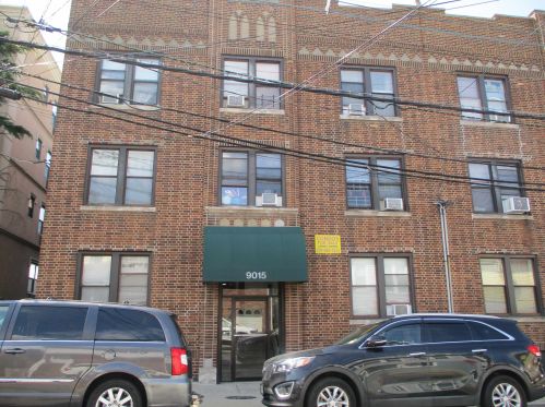 9015 Bergenwood Ave, North Bergen, NJ 07047-5385