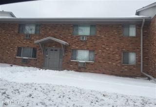 4340 Loomis Rd, Milwaukee WI  53220-4150 exterior