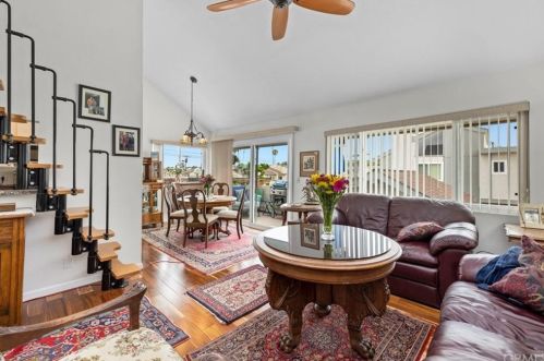 25837 Oak St, Lomita, CA 90717-3156