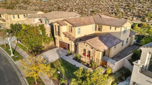 28332 Steel Ln, Santa Clarita, CA 91354-1231