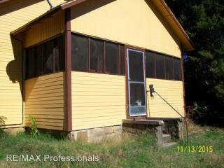 1304 Taylor St, Clarksville, AR 72830-3346