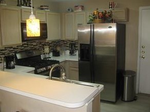 2040 Raven Ln, Lewisville TX  75077-7687 exterior