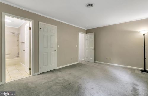 4753 Weatherhill Dr, Wilmington DE  19808-1939 exterior