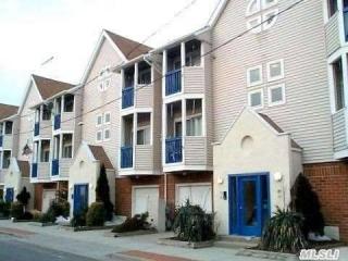 81 Pacific Blvd, East Atlantic Beach NY  11561-4752 exterior