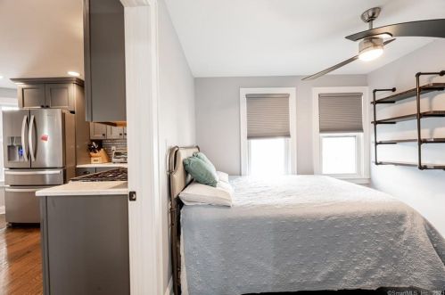 53 Grant St, Milford CT 06460-5310 exterior